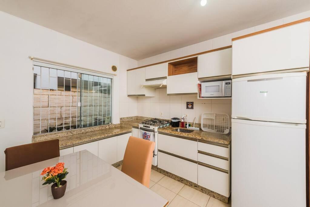 Casa De Temporada Com Quintal Interno Villa Palhoca ภายนอก รูปภาพ